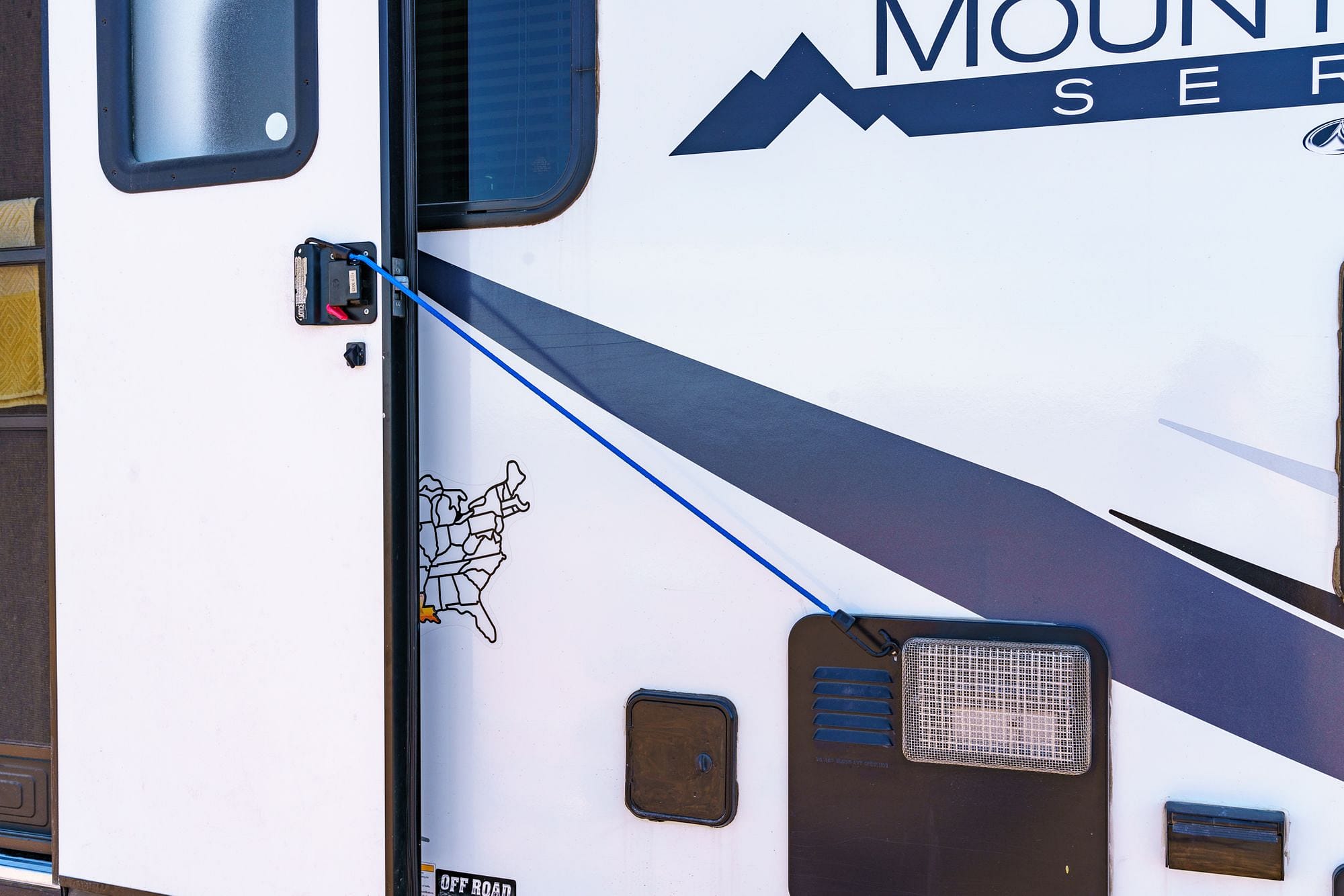 Bungee Cord RV Door