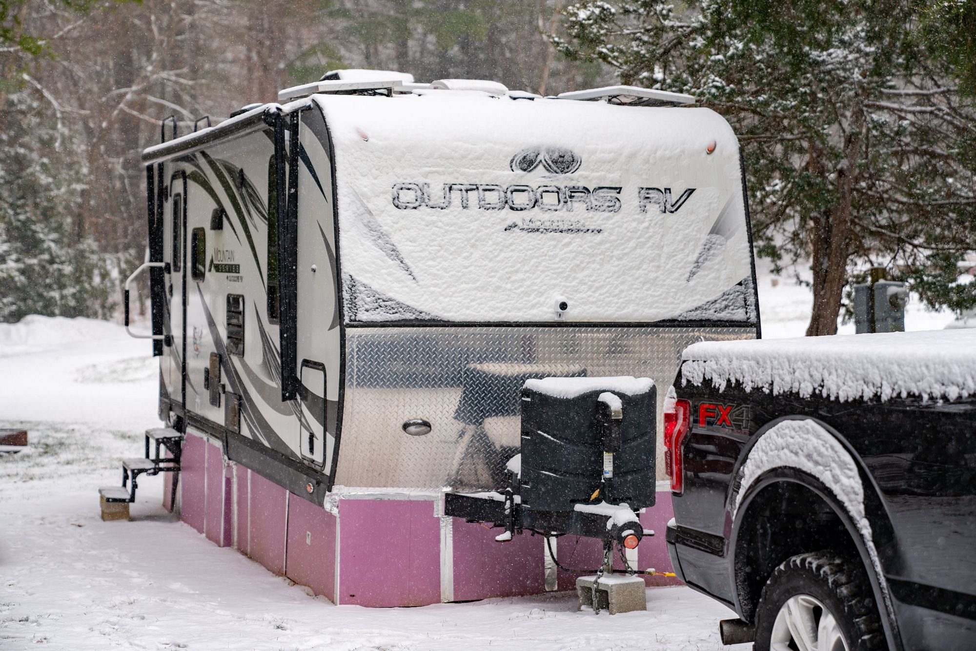 RV Snow