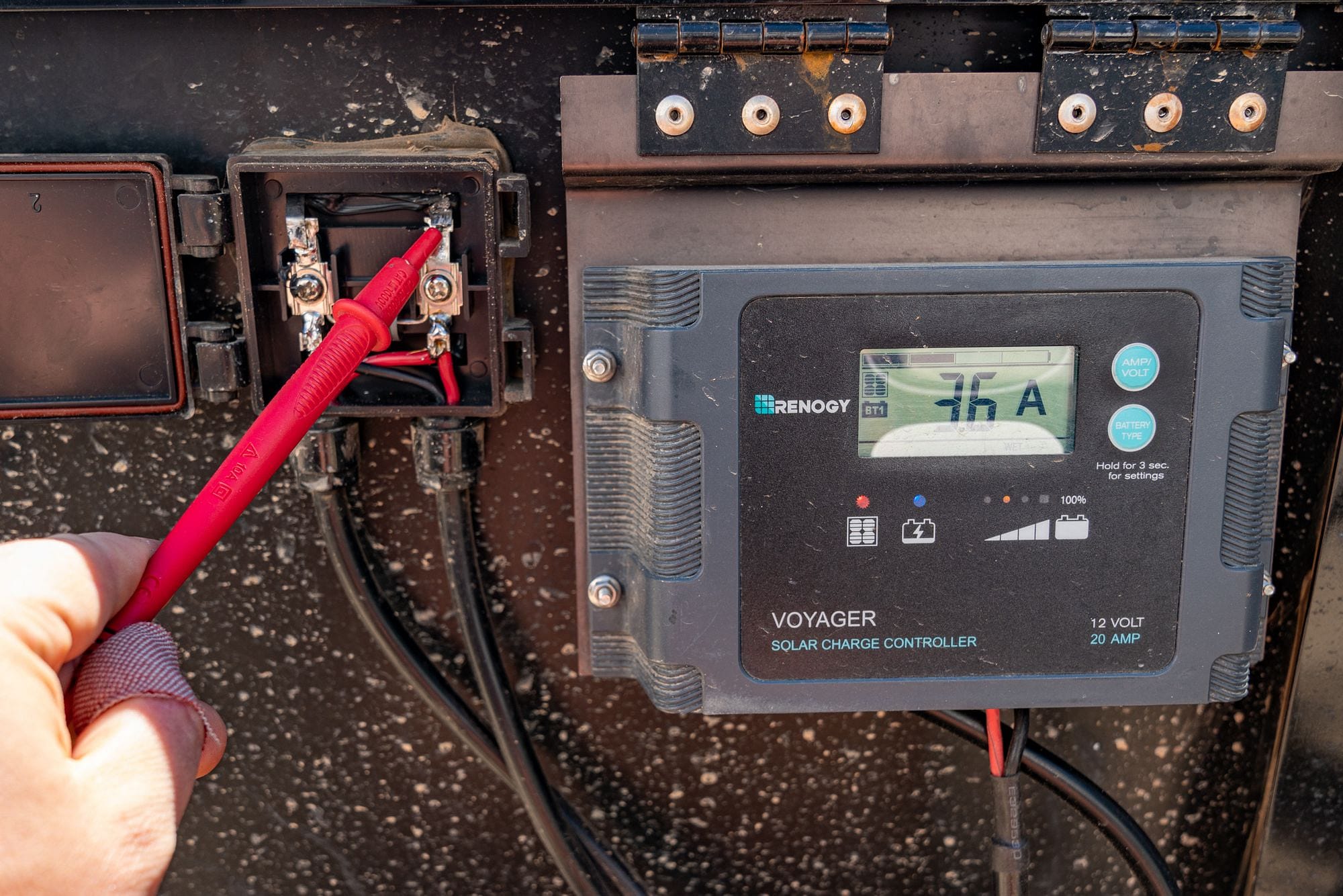 Renogy Voyager Charge Controller