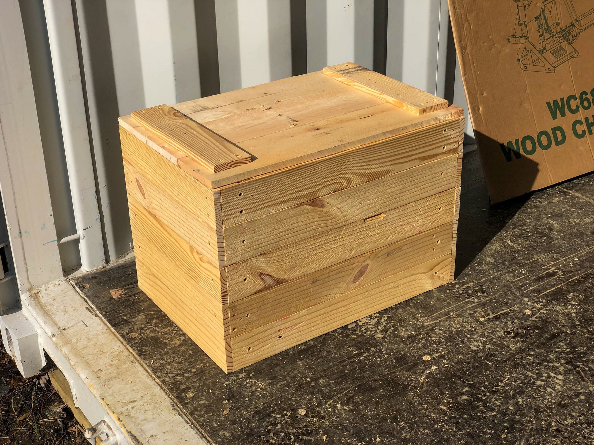 Pallet Crate Seat