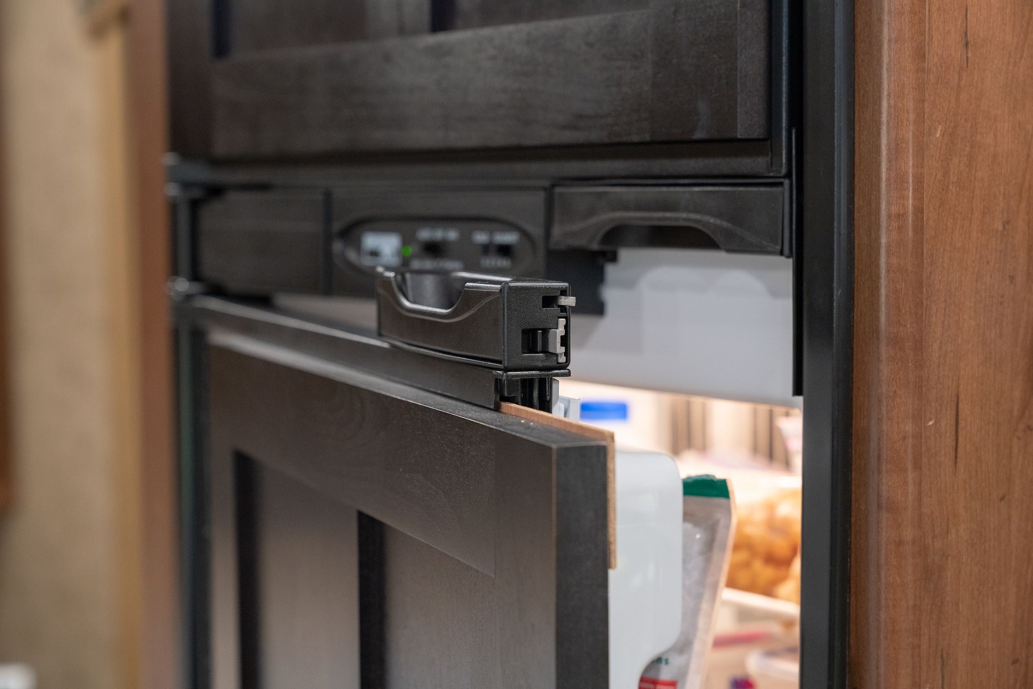 Sliding out fridge door