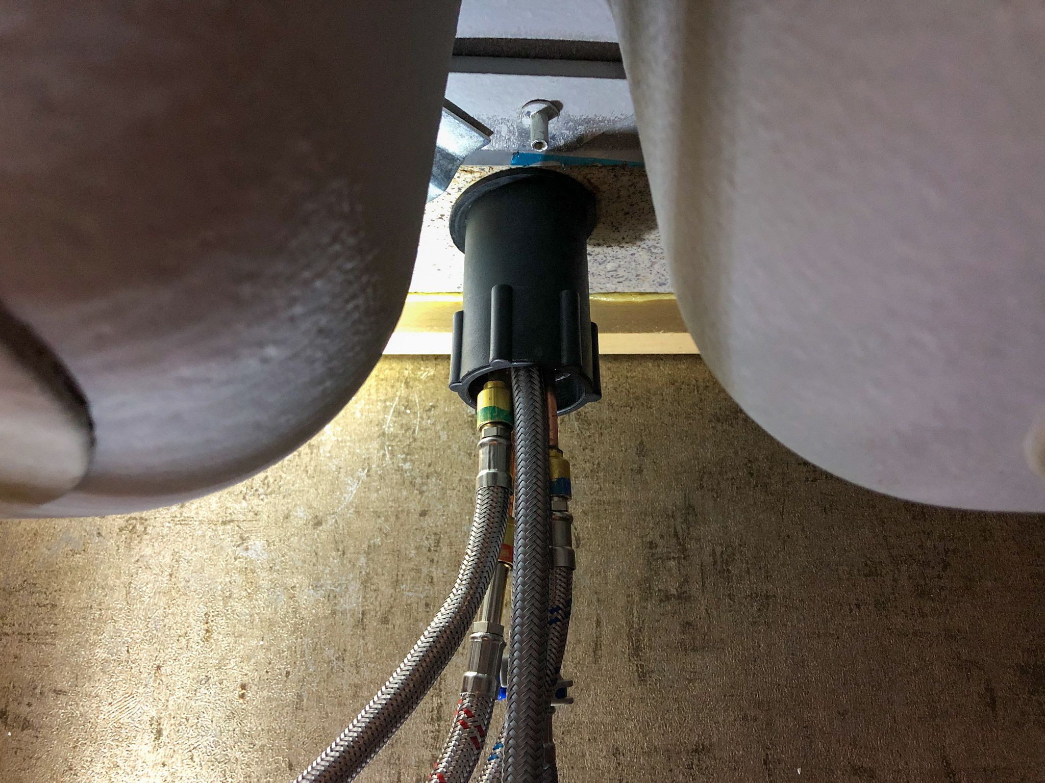 Installing the new faucet