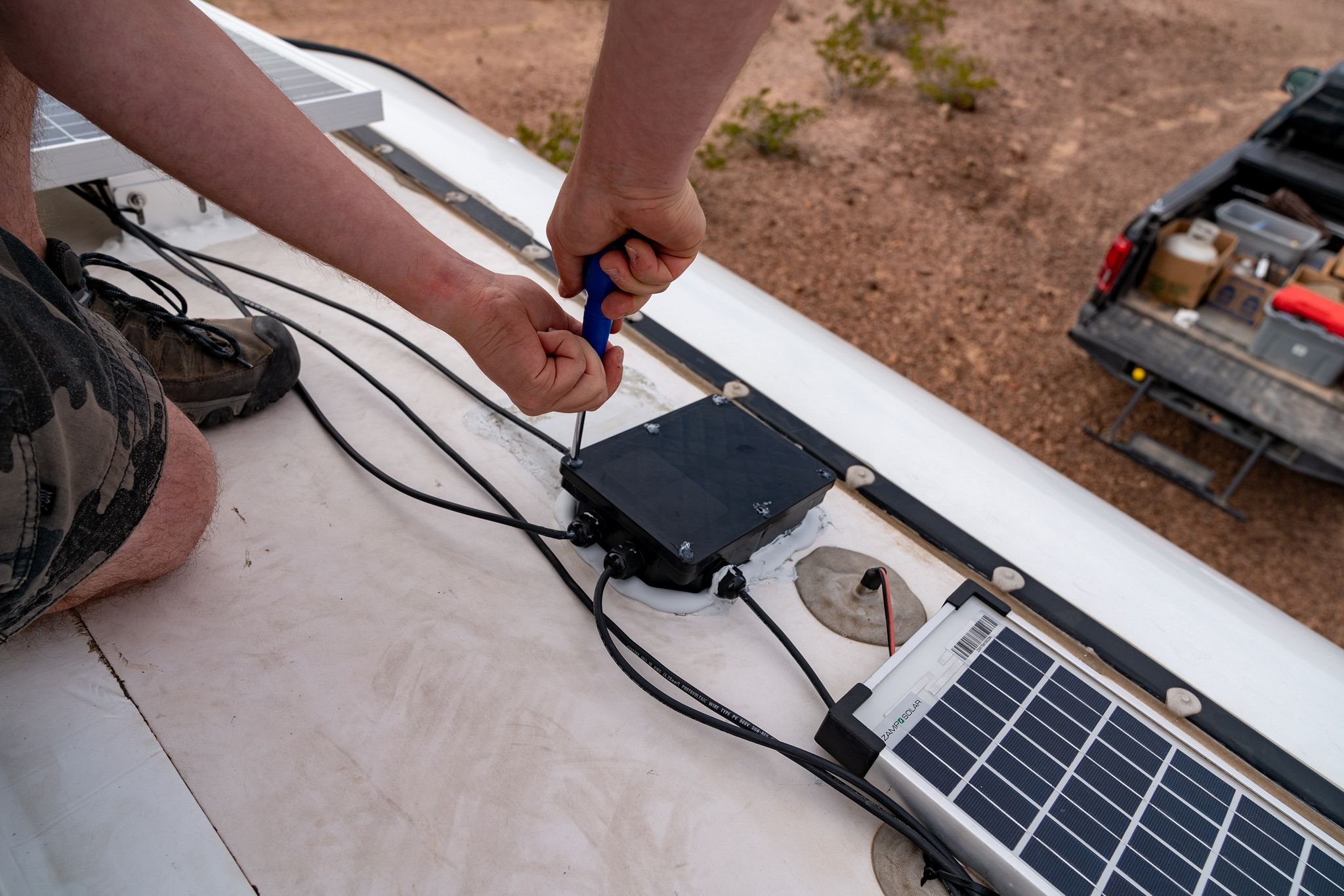 AM Solar Roof C-Box