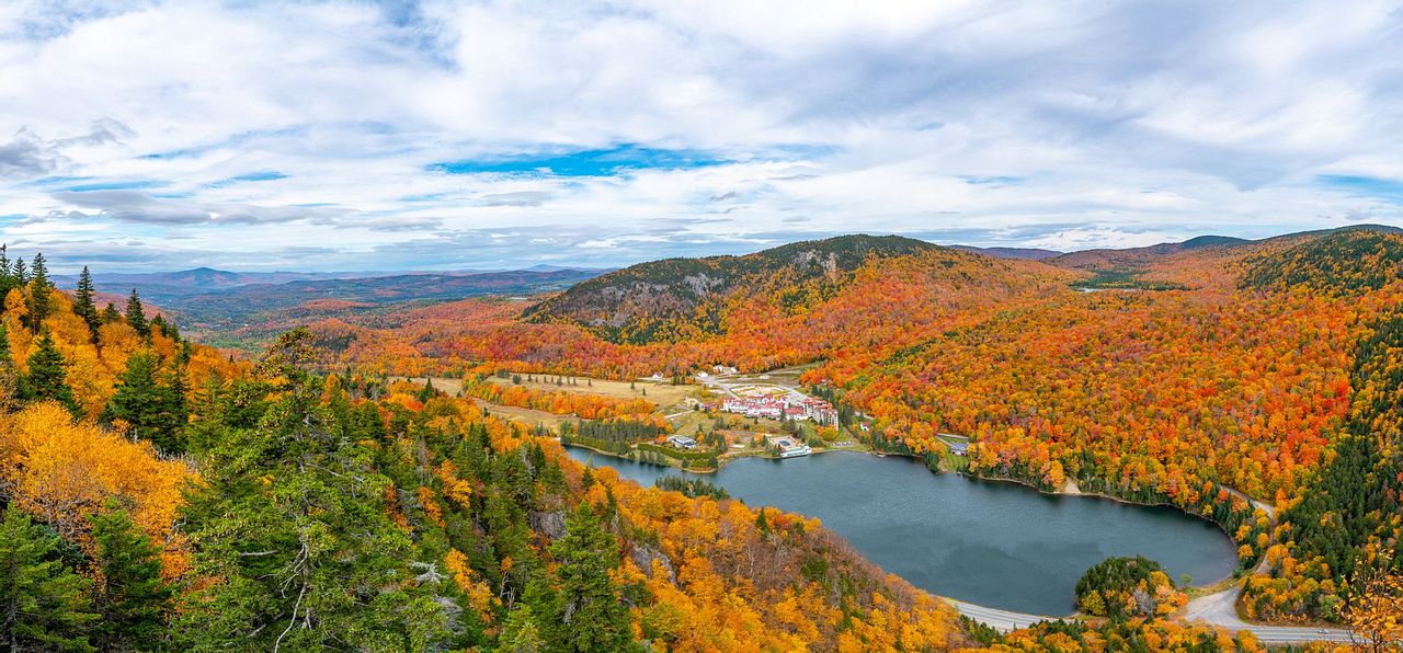 Leaf Peeping in New Hampshire