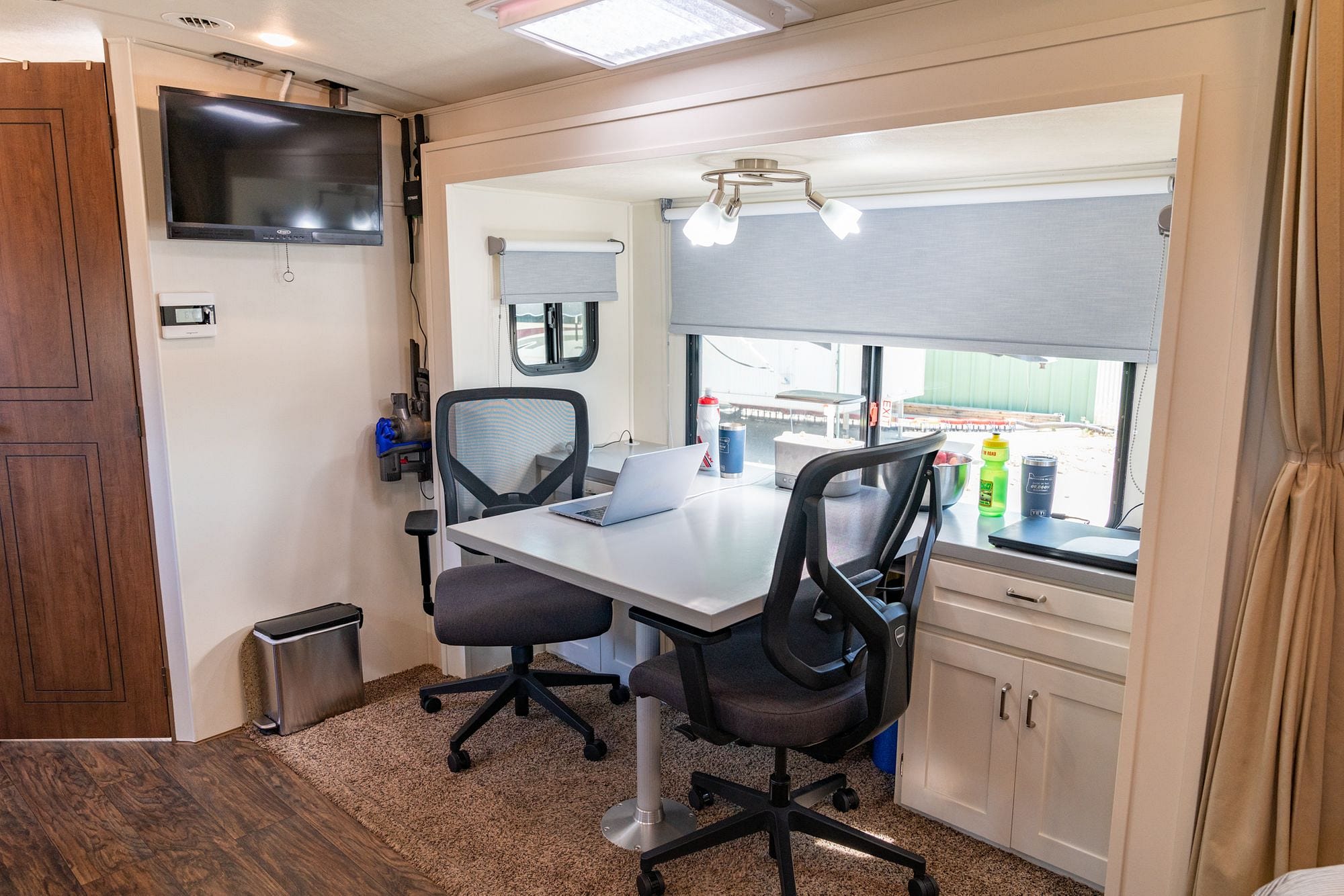 RV Office