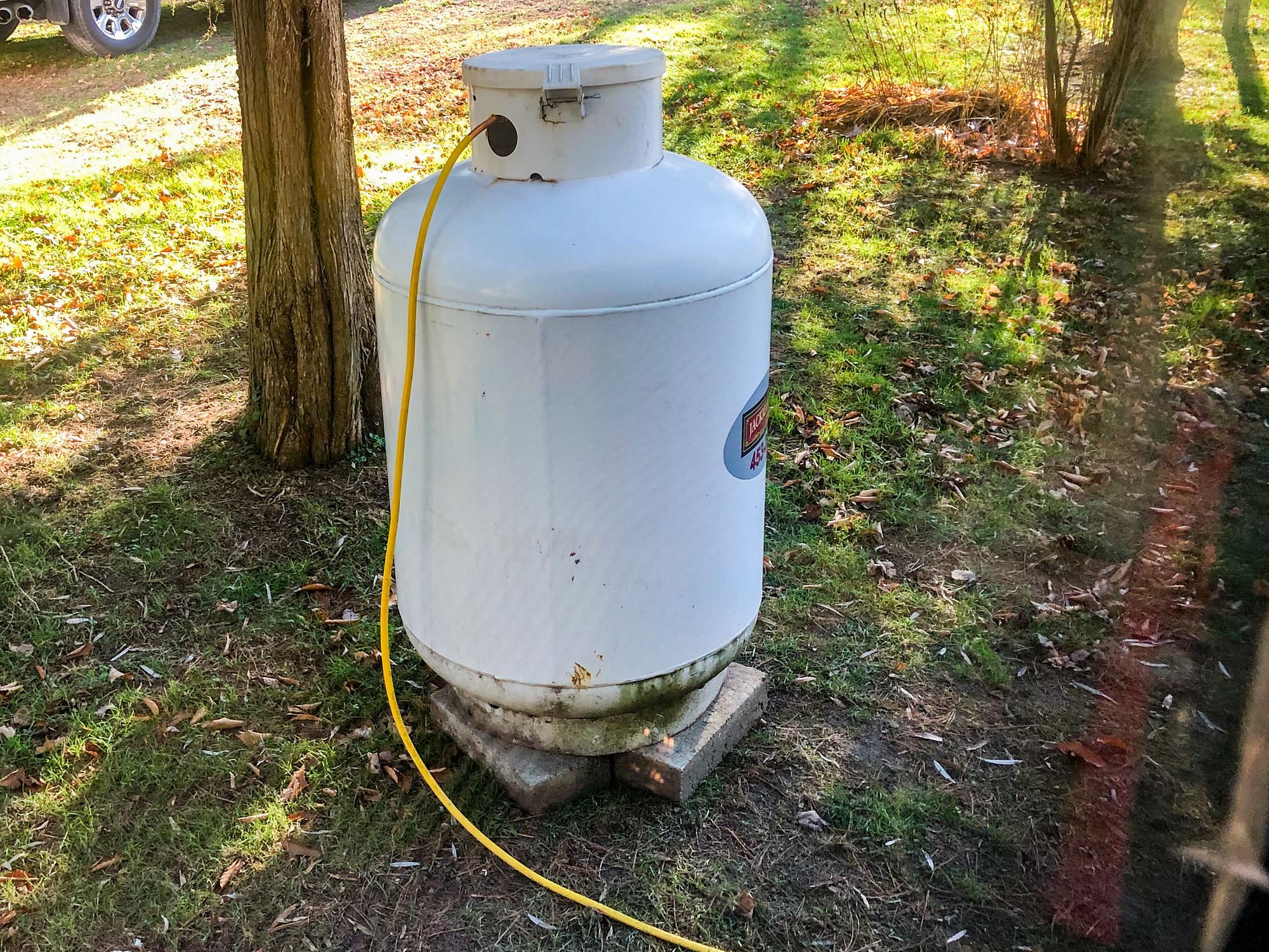 100-gallon RV Propane Tank