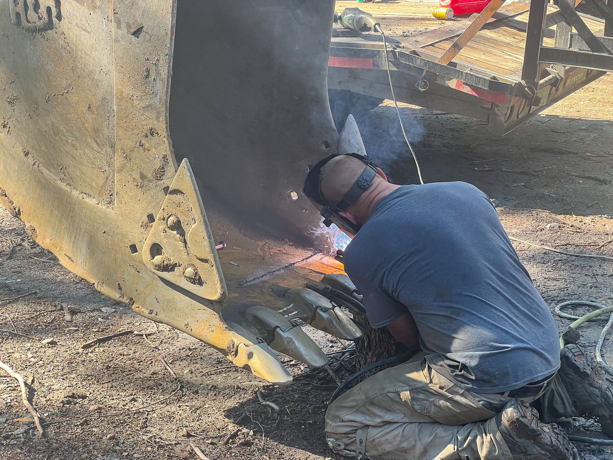 Excavator Bucket Welding