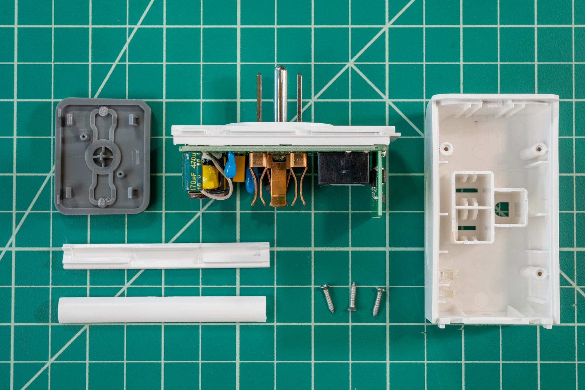 Sonoff S31 Disassembled