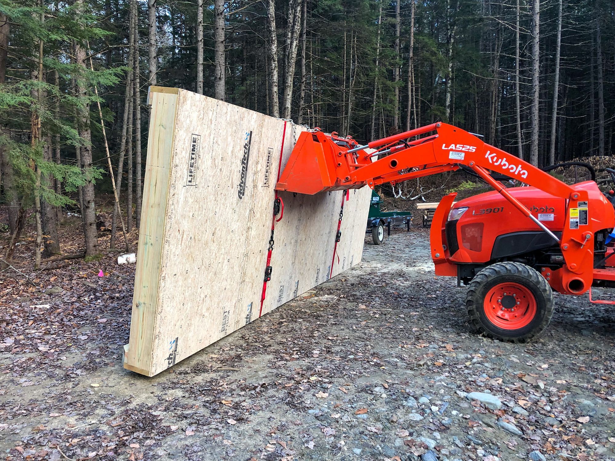 Tractor Lifting Subfloor