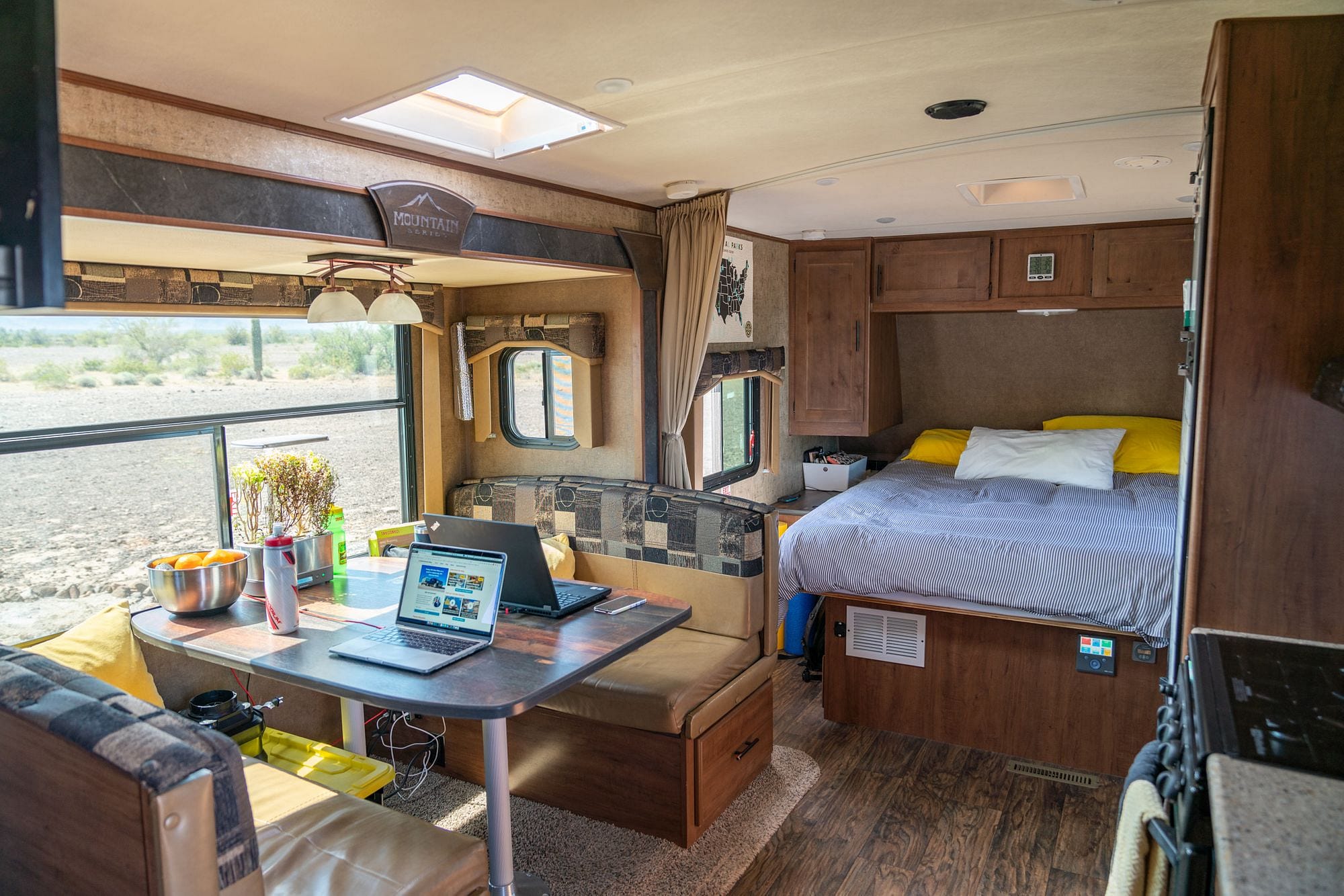 Outdoors RV 21RBS