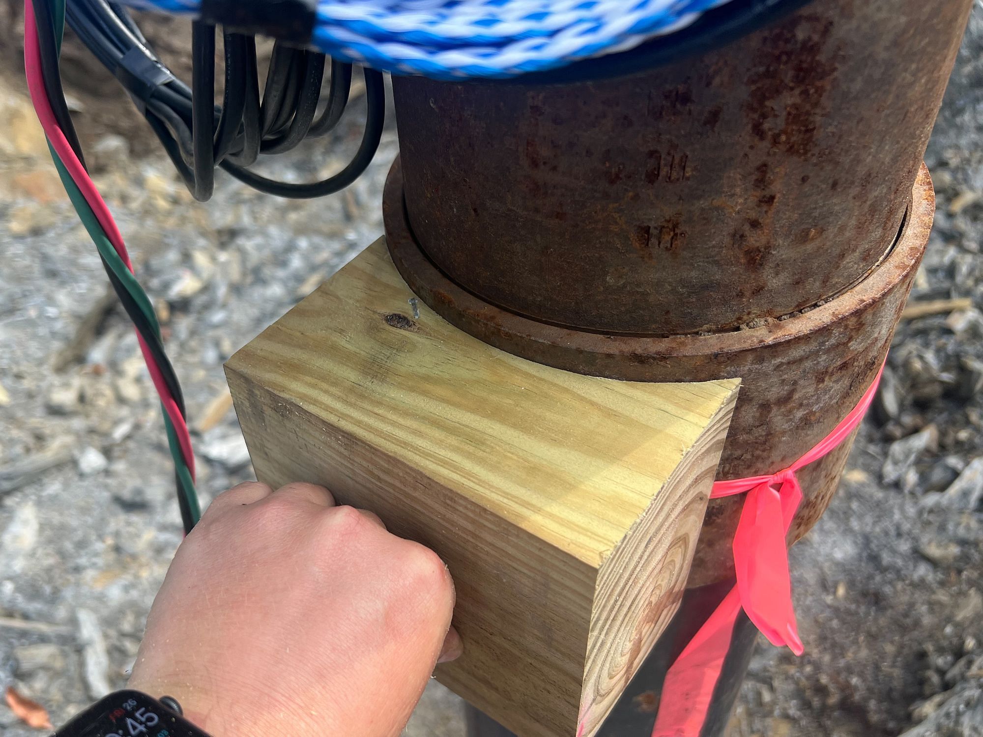 Well Shaft Mount