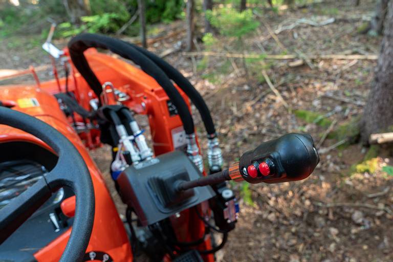 Kubota 3rd Function Hydraulic