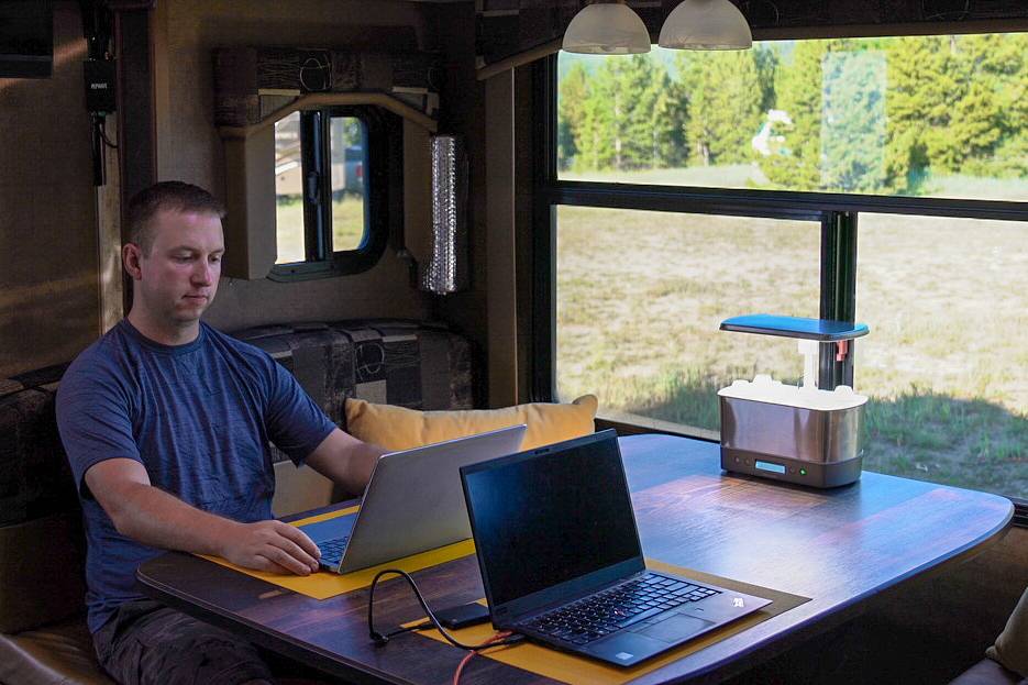 Outdoors RV 21RBS Dinette